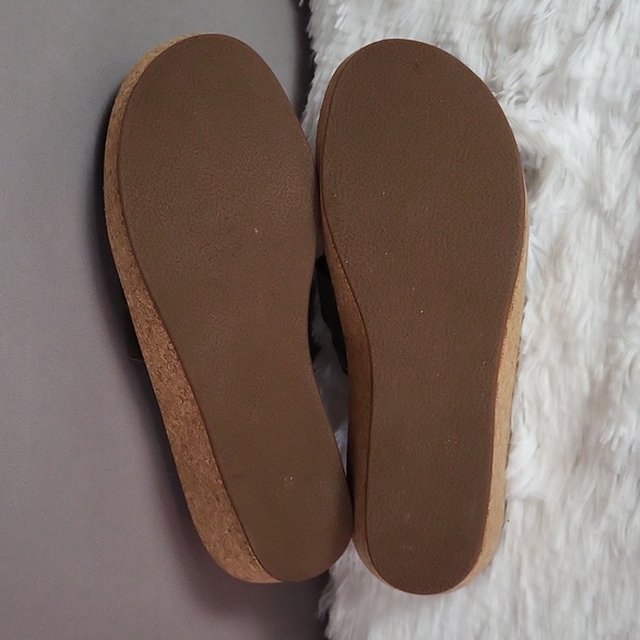 Clark's Elements Leather Olive Cork Wedge Clog, Women's Size 6M - Picture 9 of 11